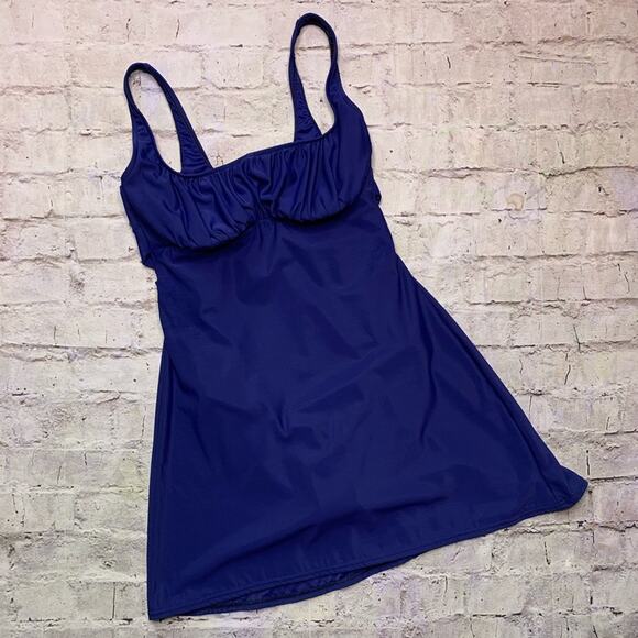 Lands End Slender Tummy Control Swimsuit - Picture 2 of 8